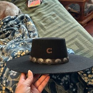 NWT! Charlie 1 Horse flat brim wool hat. Size Small. High desert!